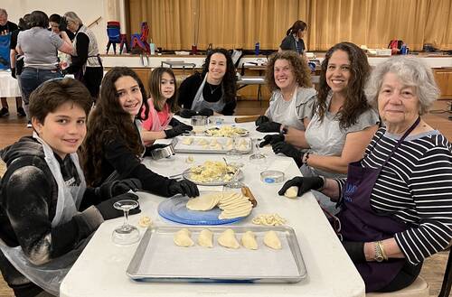 		                                </a>
		                                		                                
		                                		                            	                            	
		                            <span class="slider_description">We love having multigeneration families come to baking! 

Click here to learn more about baking and other upcoming Sisterhood events.</span>
		                            		                            		                            
